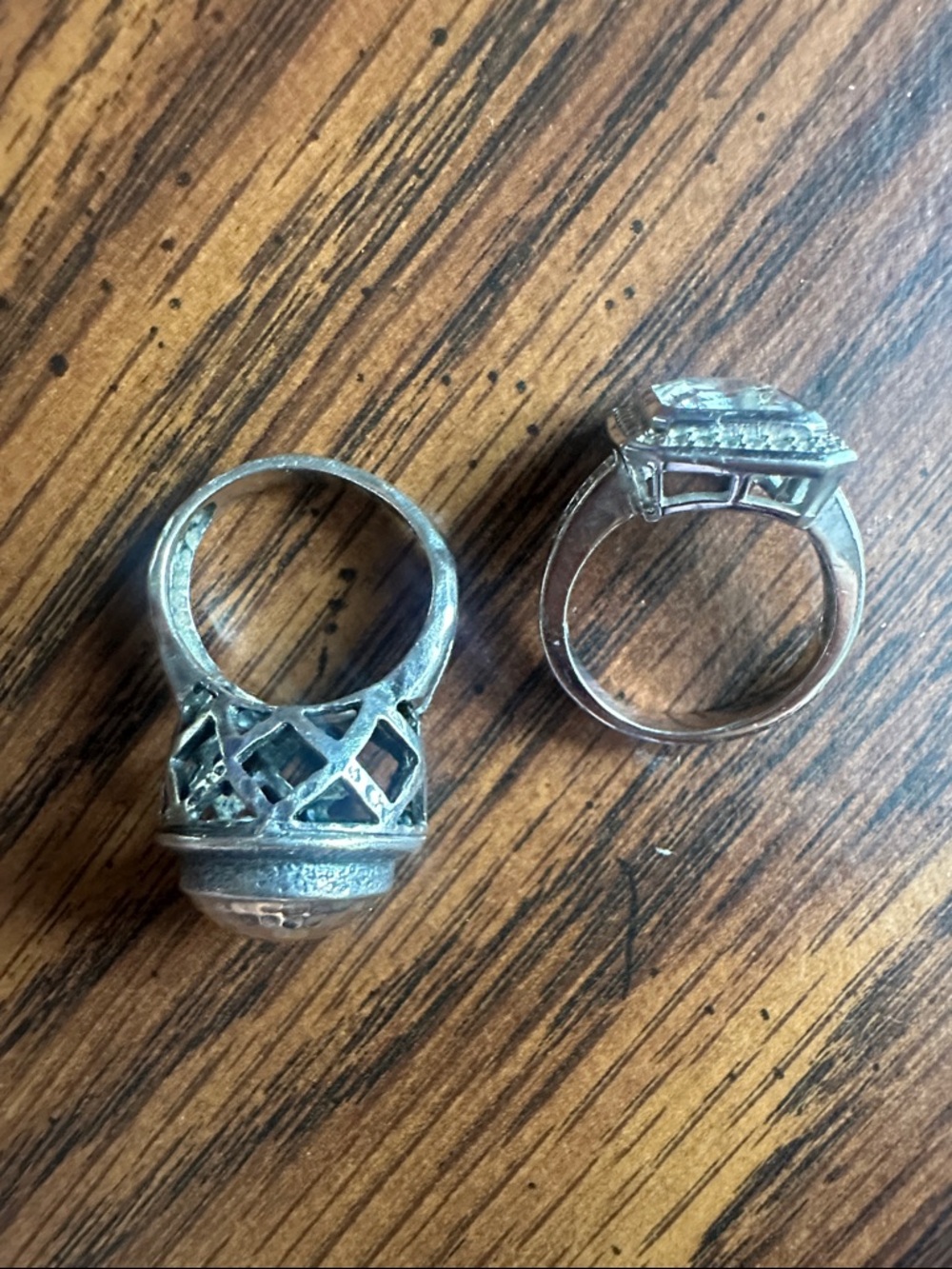 Statement Rings ✨✨✨ - Picture 15 of 16